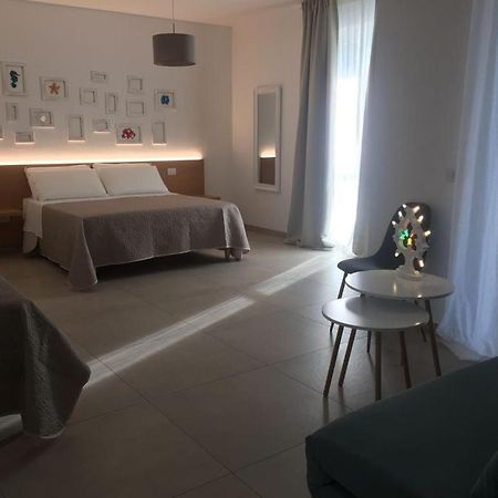 Le Rondini House Hotel Monopoli Buitenkant foto