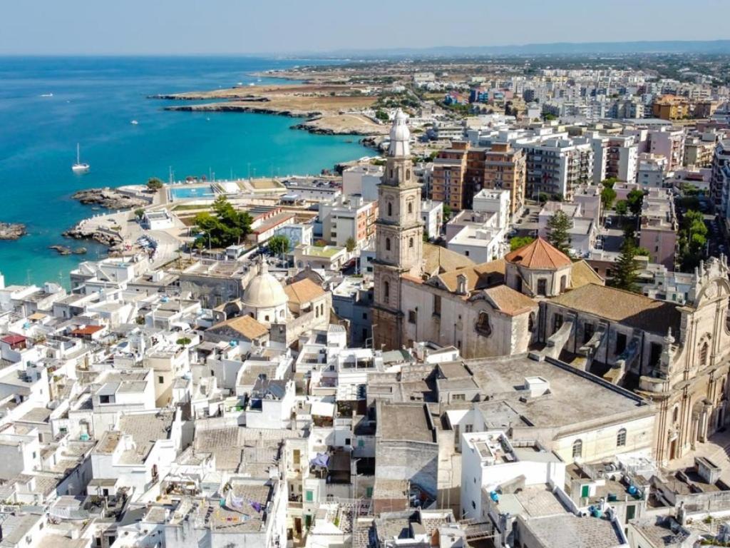 Le Rondini House Hotel Monopoli Buitenkant foto