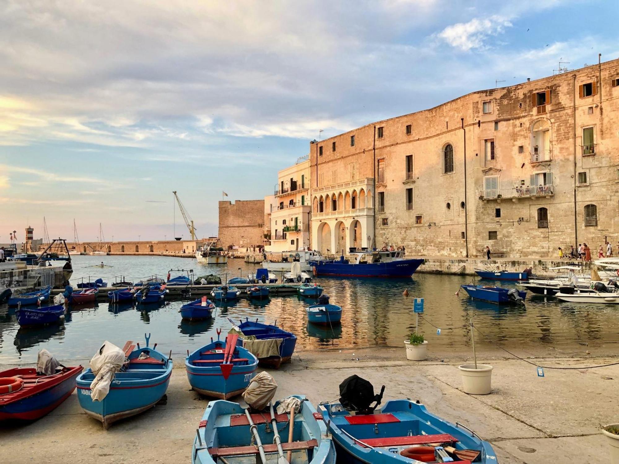 Le Rondini House Hotel Monopoli Buitenkant foto